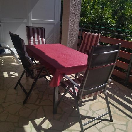 Zelena Oaza Apartment Novigrad  Ngoại thất bức ảnh