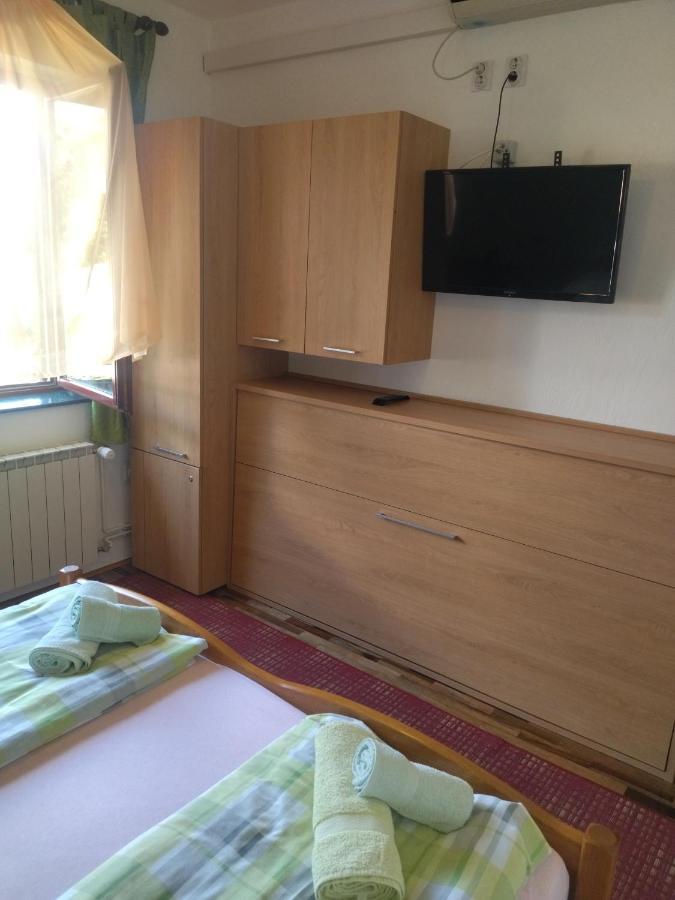 Zelena Oaza Apartment Novigrad  Ngoại thất bức ảnh